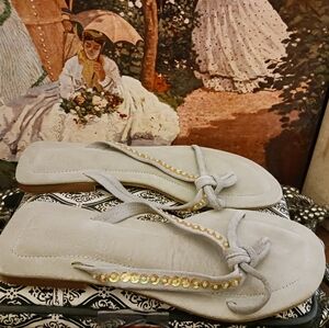 🩴🩴NM70 QUALITY DESIGNER SLIPPER⛵️🐧SIZE 7 WOMEN,GRAY SUEDE ⛴️🛳🛥🎣🛫👙🚣‍♀️🎁